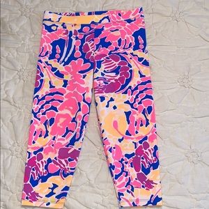 Like new girls size L(8-10) Lilly Pulitzer legging